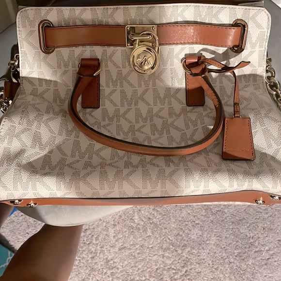 Michael Kors bags - Picture 1 of 5